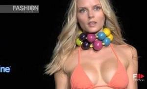 PARAH ONLINE Swimwear Spring Summer 2012 Milan