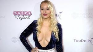 Casey Konkel 2019 Babes in Toyland LA Toy Drive Red Carpet Fashion