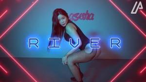 [ Monthly Present 2019.10 ] Goeun  Bishop Briggs - River